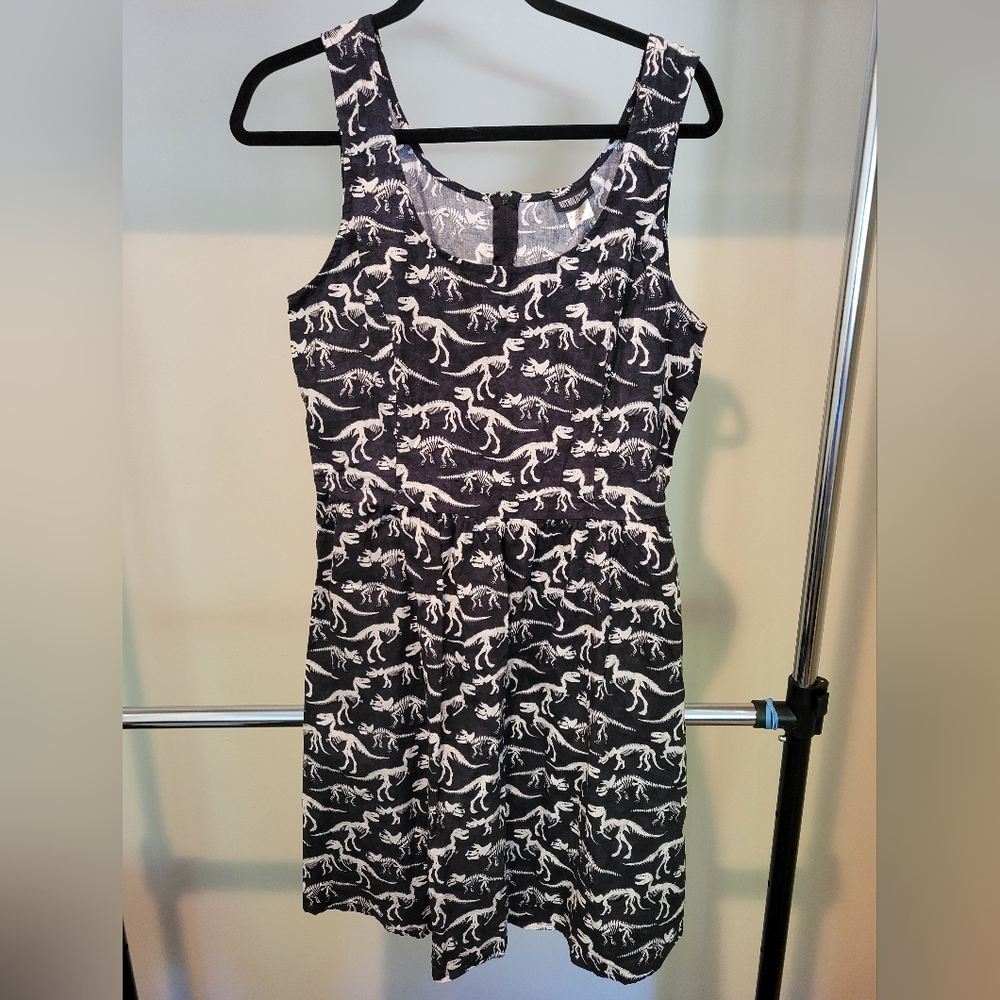 Dinosaur skeleton/anatomy dress with pockets